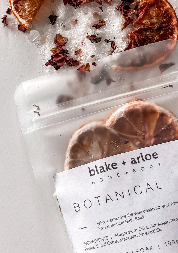 BLAKE + ARLOE
Bath Soak - BOTANICAL