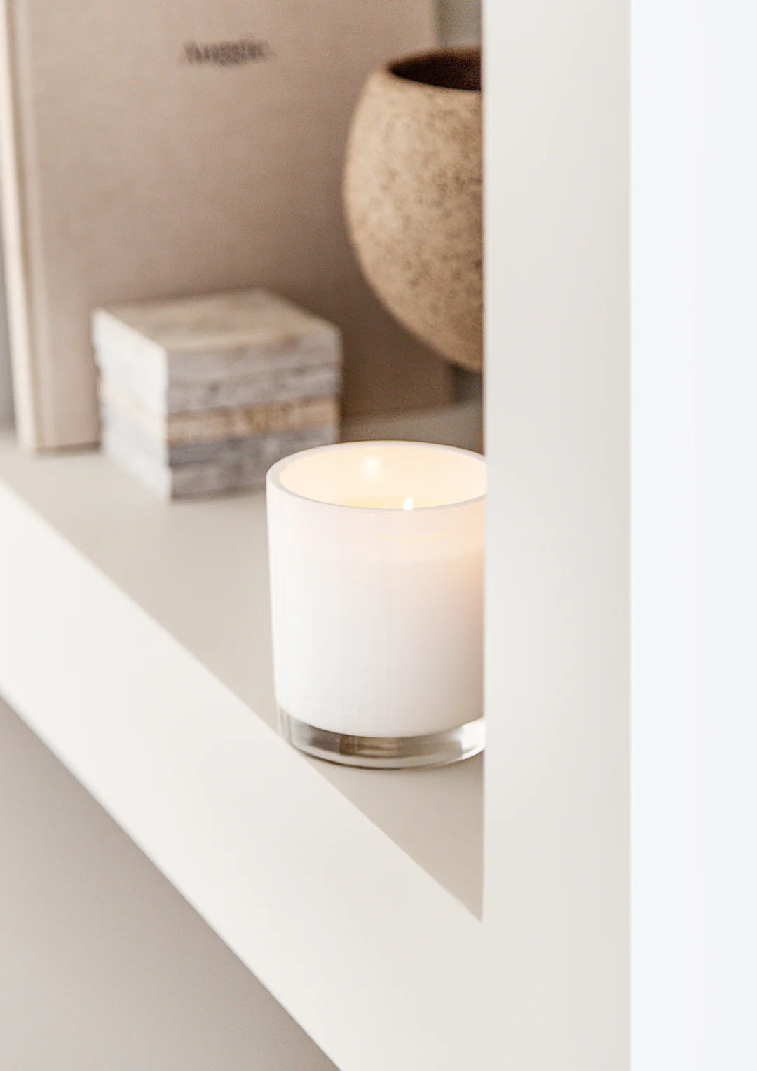 Naturals Rose Jasmine & Oud Candle
