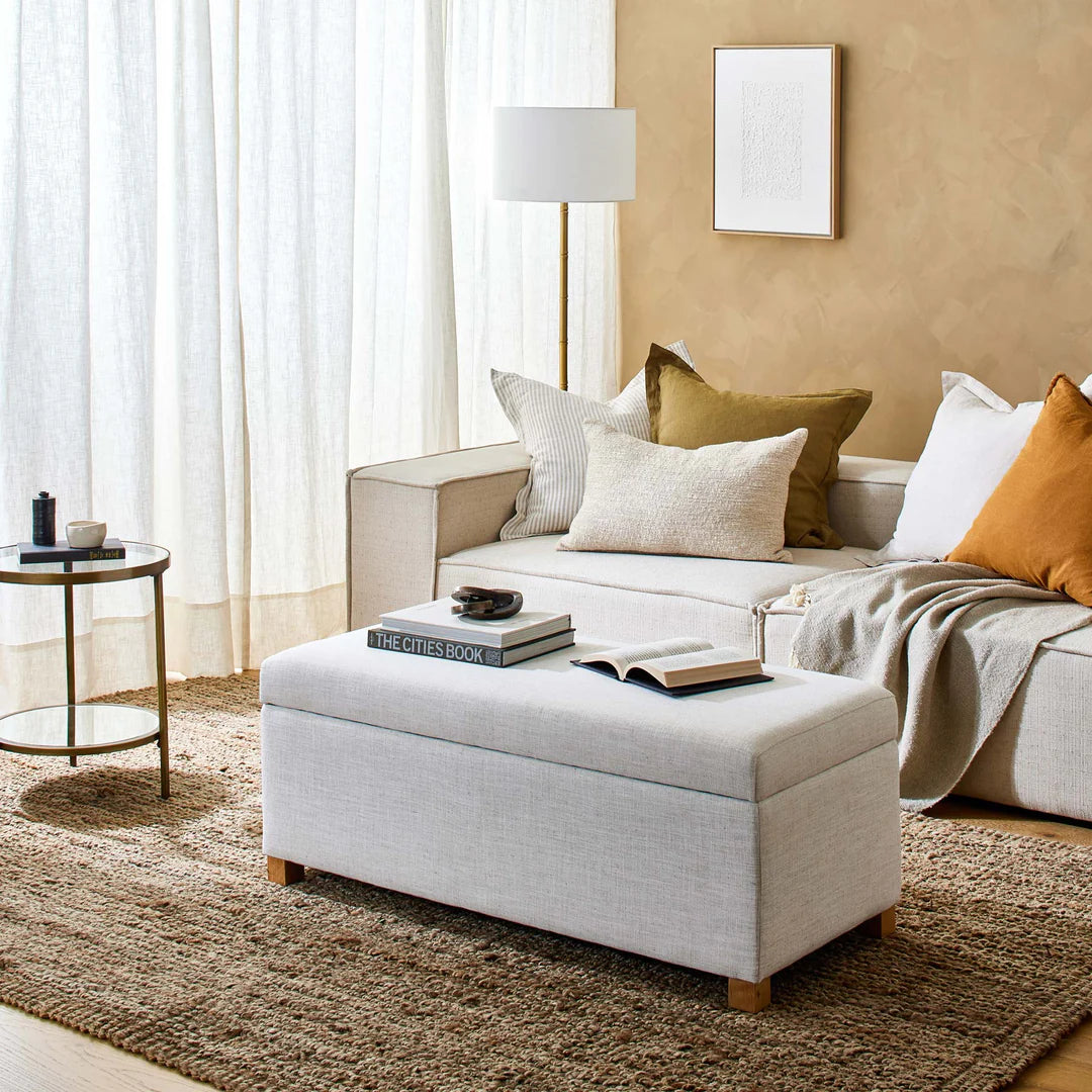 IVORY BY MADRAS LINK
Inez Cushion