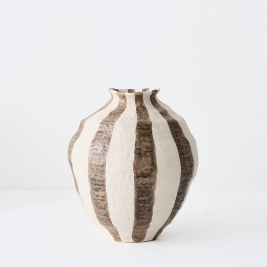 Floral Interiors Oreio Pot Chocolate Brown