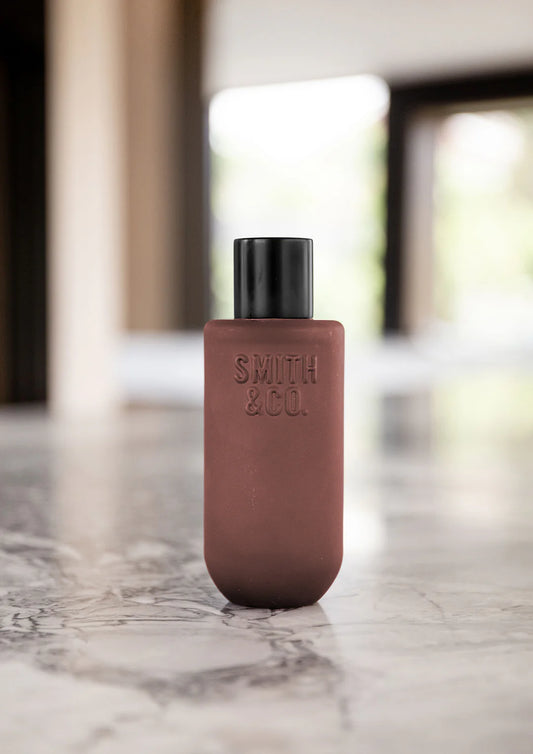 Smith & Co Black Oud & Saffron Room Spray 100ml