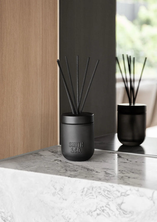 Smith & Co Tabac & Cedar Wood Diffuser 200ml