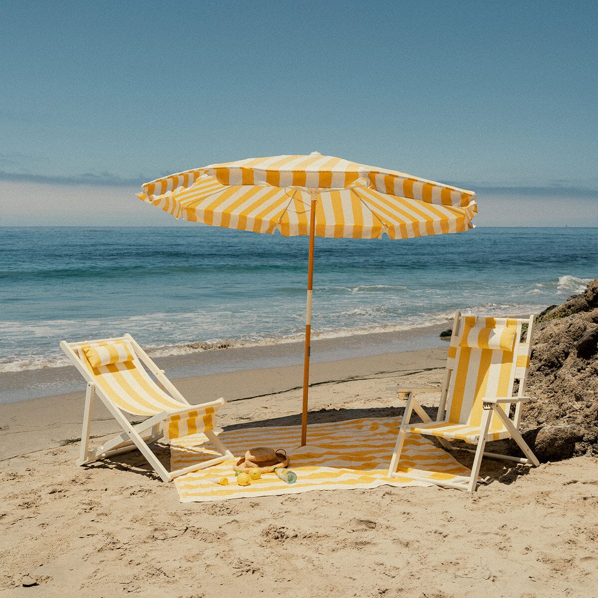 Business & Pleasure THE AMALFI UMBRELLA - CREW MIMOSA YELLOW STRIPE