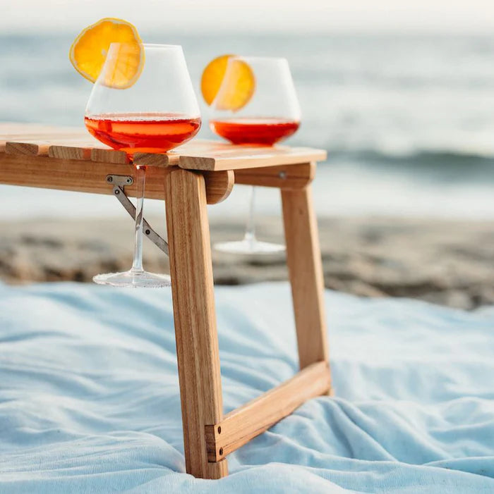 Business & Pleasure THE FOLDING PICNIC TABLE
