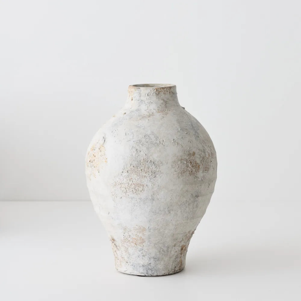 Floral Interiors Vase Eurysaces