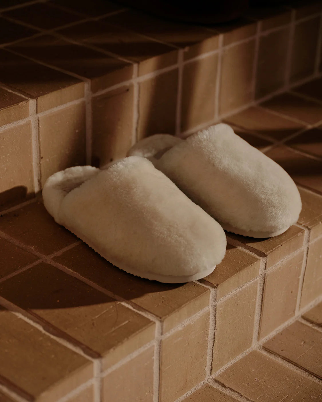 Hommey Sheepskin Slippers - Cream