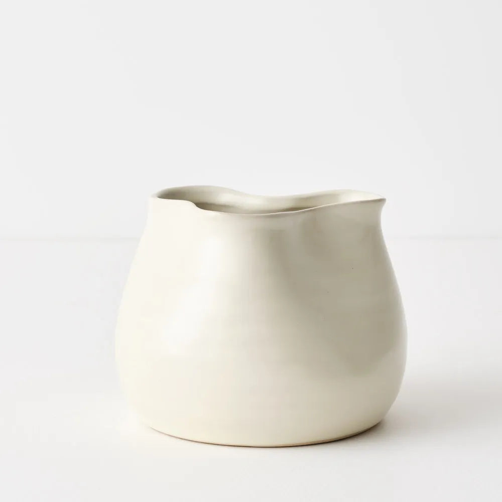Floral Interiors Daya Pot Mid
